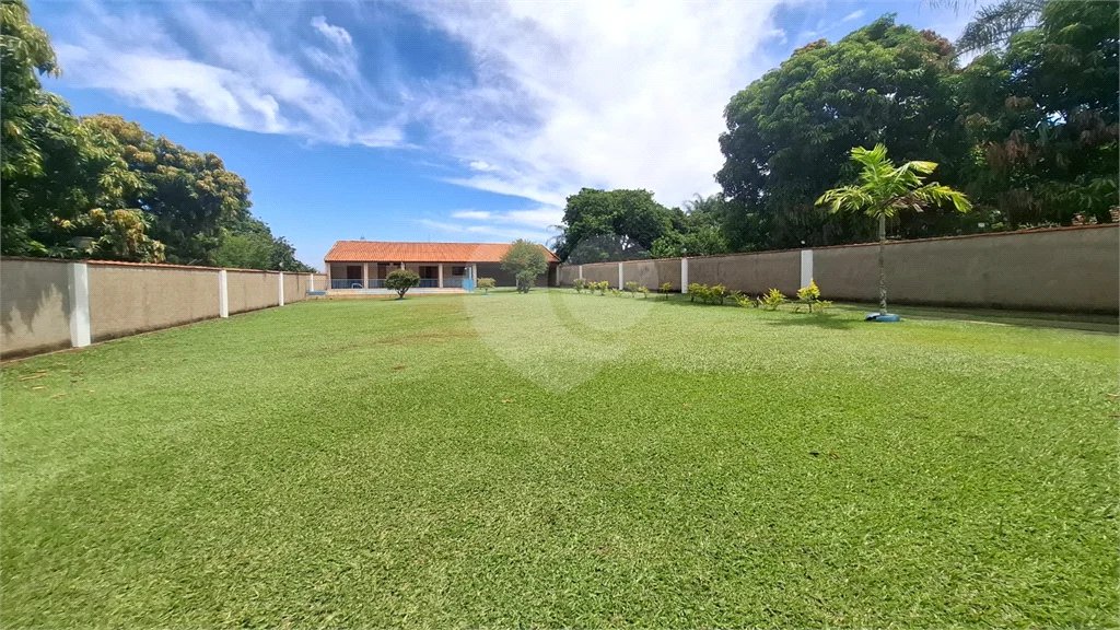 Chácara à venda – Excelente oportunidade dentro da cidade para investir ou para morar!
