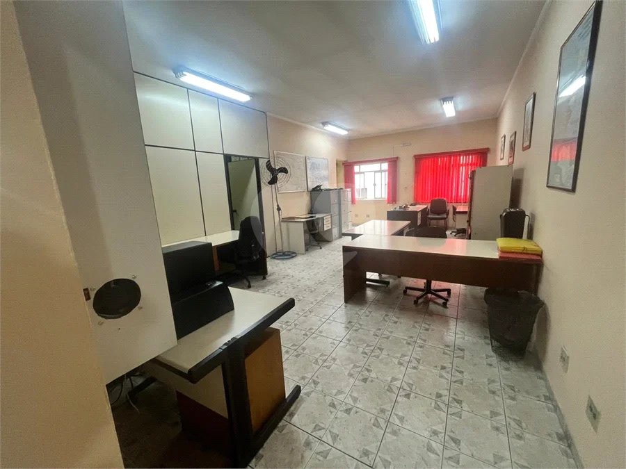 PRÉDIO COMERCIAL À VENDA NO JABAQUARA – EXCELENTE OPORTUNIDADE PARA INVESTIMENTO ALUGADO ATÉ 2029
