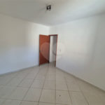 Dois imóveis em um terreno de 300 m² (12 x 25) - Com acesso independente