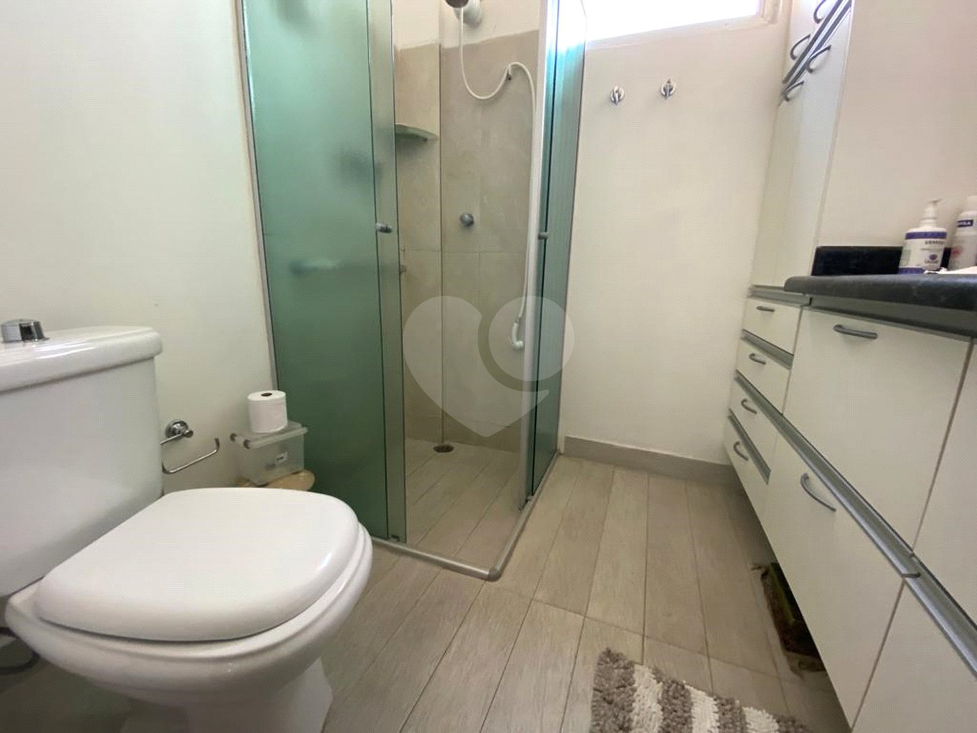 Apto 91 m - Metrô Sumaré, rua arborizada e tranquila. ótima planta, são 03 dorm 1 suite 1 vaga
