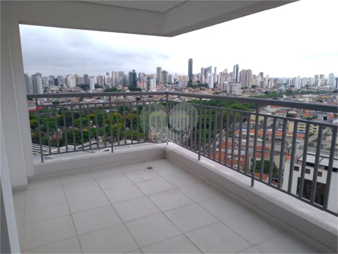 Apartamento na Mooca com 91m² , 650 metros da estação Belém,3 dormitórios,1 suíte,1 Vaga.