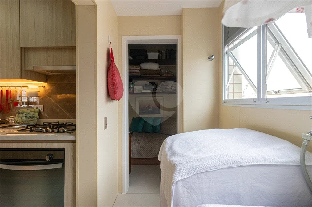 Cobertura duplex 196 m² para locação ou venda em pinheiros,.