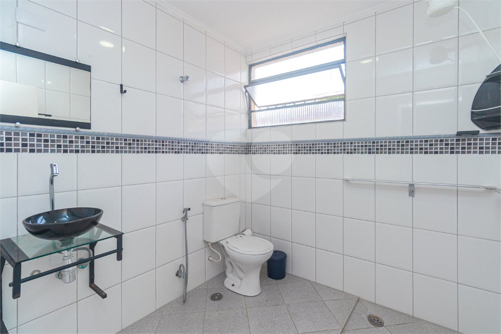 Sobrado à venda com 3 quartos, sendo 1 suíte, em Vila Mascote, São Paulo, SP