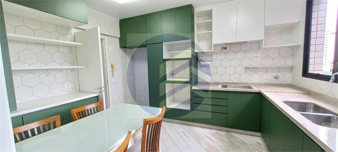 Apartamento à venda com 3 quartos, sendo 1 suíte, em Morumbi, São Paulo - SP