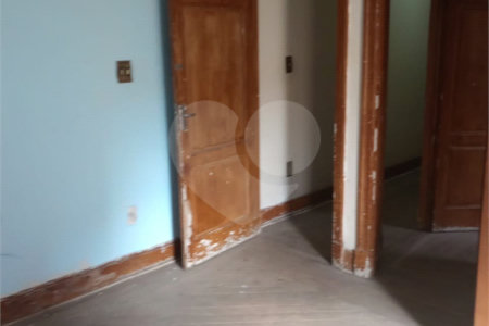 Amplo Sobrado de 330 m² no Coração do Cambuci!