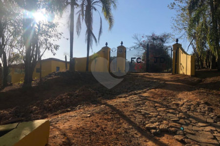 Fazenda com pasto a venda em Morungaba