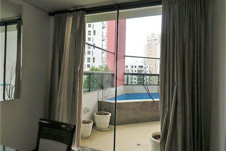 APARTAMENTO UM POR ANDAR!