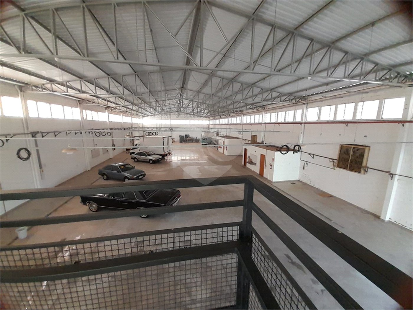 Galpão Industrial no Jardim Tangará - 1.714,91 m² de Área Útil
