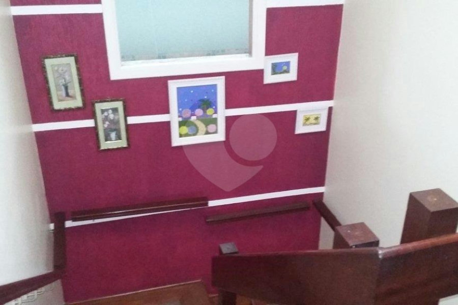 CASA TÉRREA A VENDA NO TREMEMBÉ - 4 SUÍTES E 10 VAGAS DE GARAGEM