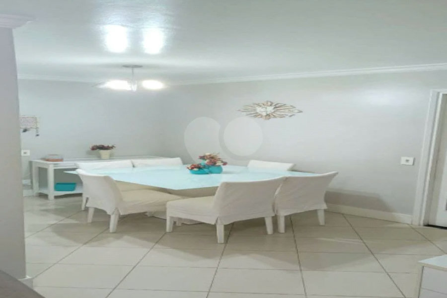 Apartamento à venda com 2 quartos, sendo 1 suíte,  em Jardim Itacolomi, São Paulo, SP