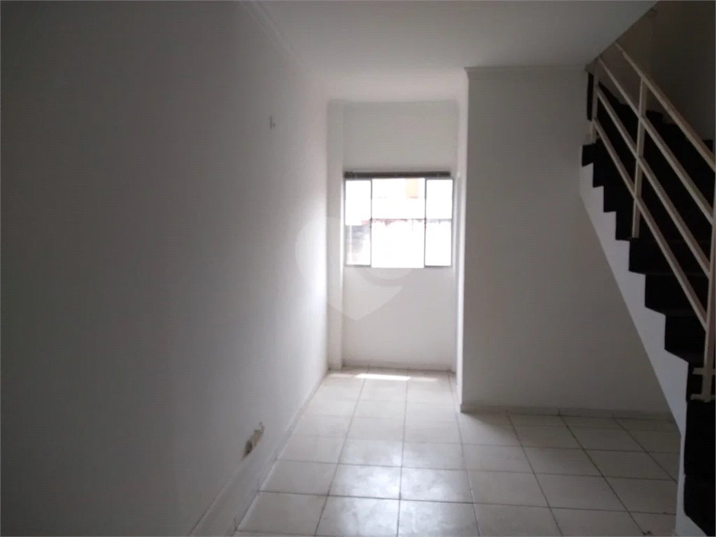 Sala Comercial com 28m² na Vila Santa Catarina!!!