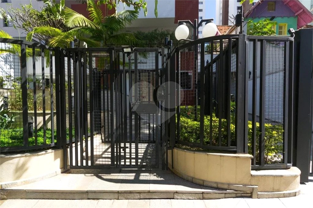 Excelente apartamento, 3 quartos e 2 vagas, para venda na Aclimação!