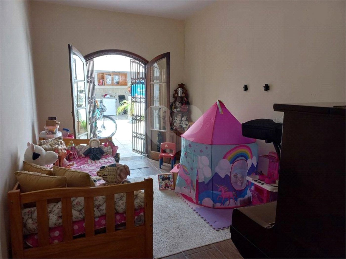 Casa à venda com 3 quartos, sendo 2 suítes, em Jardim Oriental, São Paulo, SP