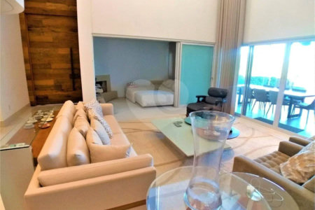 Casa a Venda no Condomínio Campo de Toscana em Vinhedo/SP