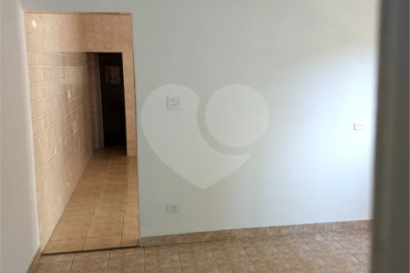 Três casas em terreno de 402m² , à venda no bairro Barcelona em São Caetano do Sul.