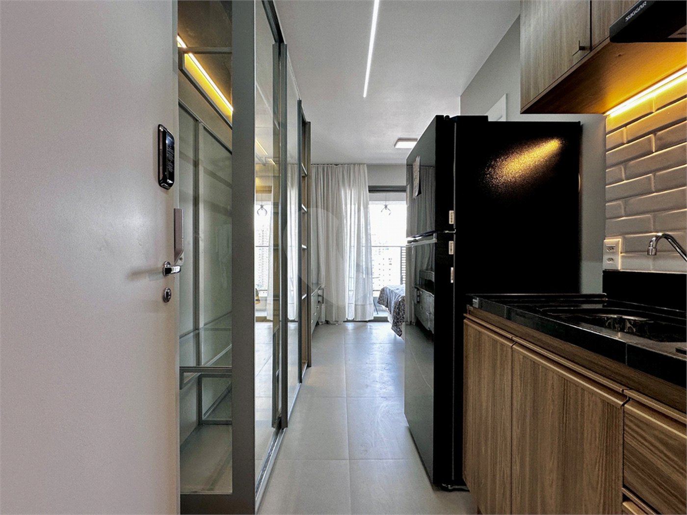 Studio à venda Vila Mariana, YBY Ibirapuera, São Paulo, 26 m² lado do Metrô, Escola Paulista Medicina!