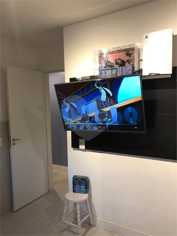 Apartamento à venda com 3 quartos, sendo 1 suíte, em Santo Amaro, São Paulo, SP