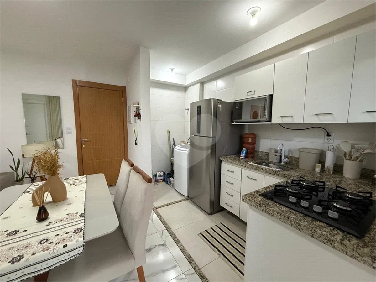 Apartamento à Venda na Vila Maria | 2 Dormitórios | Sacada Grill | Vista Livre | Vaga Coberta + Depósito
