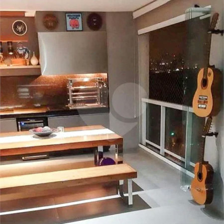 Apartamento 204 m² à Venda - Mooca, 4 suítes 4 vagas,Condominio Clube.