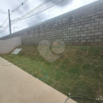 Casa exclusiva em Atibaia de alto padrão com 3 suítes, piscina, espaço gourmet, condomínio fechado, aceita financiamento