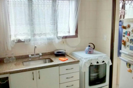 Belo Apartamento a Venda na Agua Rasa