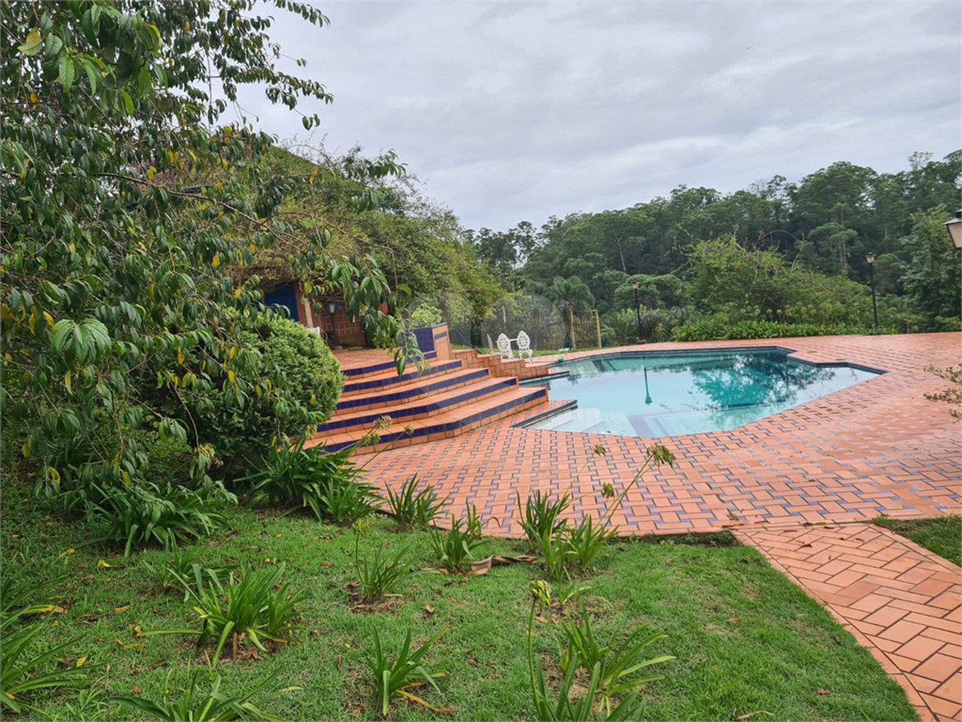 Excelente Chácara à Venda em Itapecerica da Serra/SP