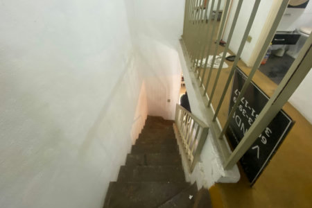 Casa à venda com 2 quartos em Jardim Alvorada, oportunidade para investidor
