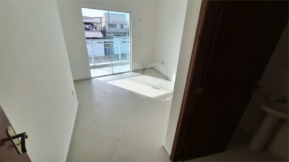 Excelente Casa Duplex | 2 Suítes | Garagem Subterrânea | Próxima ao West Shopping