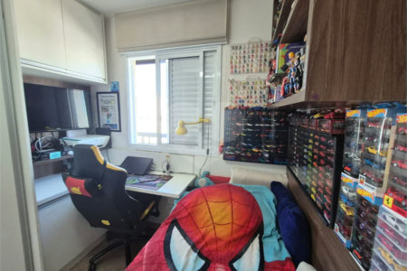 Apartamento Vila Mariana ,2 dormitórios sendo 1 suíte e 2 vagas.