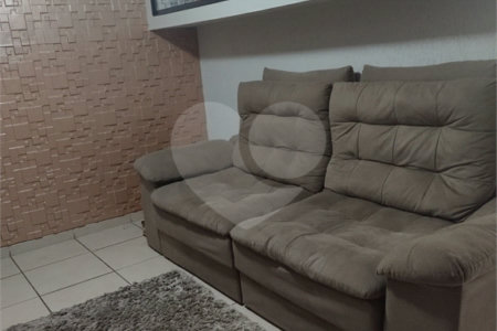 Apartamento no Condomínio Mont Royal