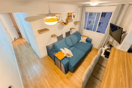 Apartamento à venda com 2 dormitórios no Cambuci