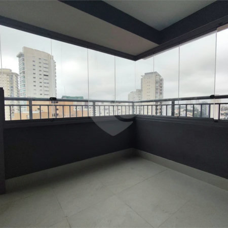 Lindo apartamento com 30 m², varanda e lazer completo, para locação na Chácara Klabin!
