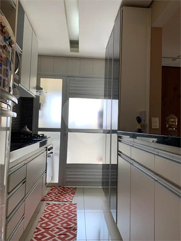Apartamento á venda na Saúde com 75 m², com 3 dormitórios 1 suíte e 2 vagas de garagem