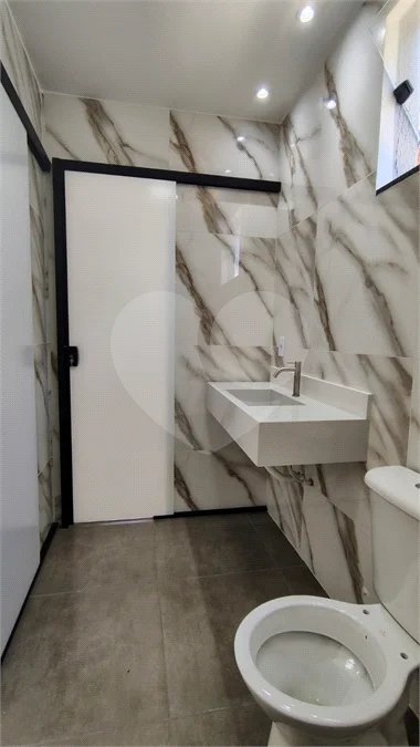 DUPLEX ALTO PADRÃO VARGEM PEQUENA