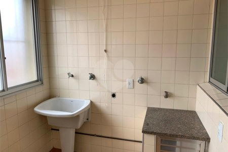 Apartamento à venda com 2 quartos, sendo 1 suíte,  em Jardim Aeroporto, São Paulo, SP