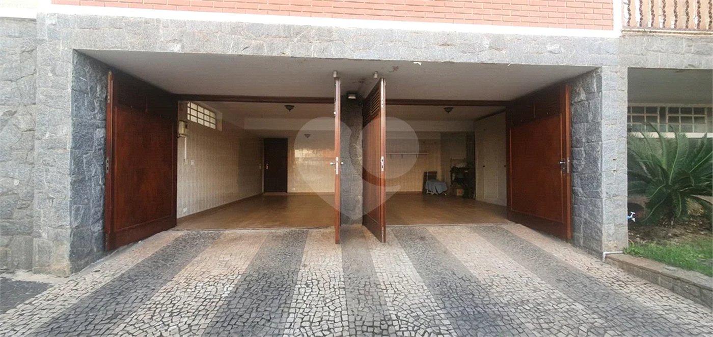 Casa Residencial ou Comercial para alugar em Piracicaba - SP.