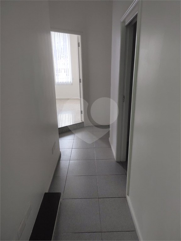 Sala Comercial na Prestigiada Alameda Lucas Nogueira Garcez