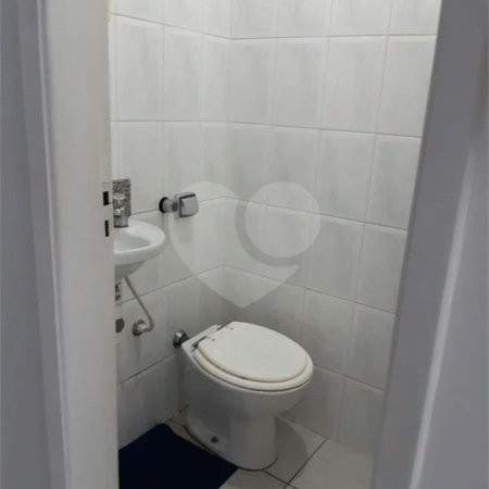 Sala com consultório odontológico à venda na Liberdade
