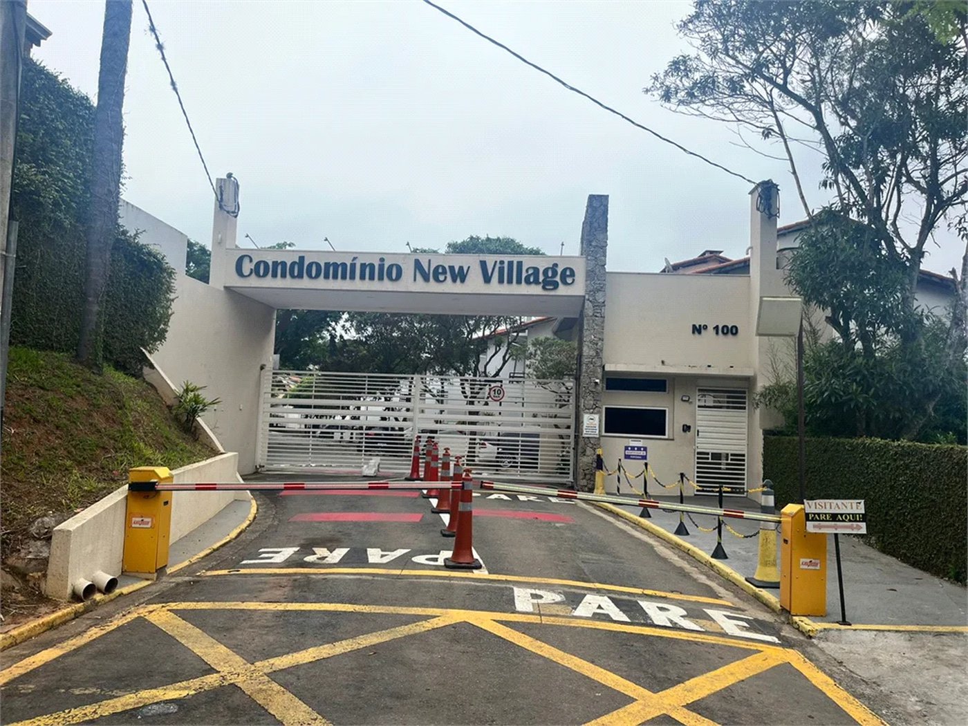 Casa à venda com 3 quartos no condomínio Jd Rebelato, Cotia - SP