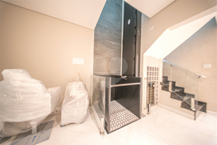 SOBRADO DE VILA 130 M2 COM 2 QUARTOS Á VENDA - TATUPÉ - ACEITA PERMUTA