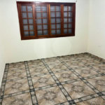 São Paulo - Capital - Bairro Santa Cruz - R4 495.000,00 - Aceita permuta por imóvel na cidade de Indaiatuba- Sp - Sobrado em rua residencial sem saída e com praça particular. O imóvel possui 2 quartos — 1 suíte com dois ambientes e acesso a hall externo. Sala ampla, cozinha com dois ambientes
