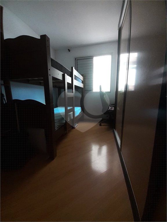 Apartamento com 62 m² e 2 dormitórios por 300 mil reais, Vila Nivi São Paulo, SP.