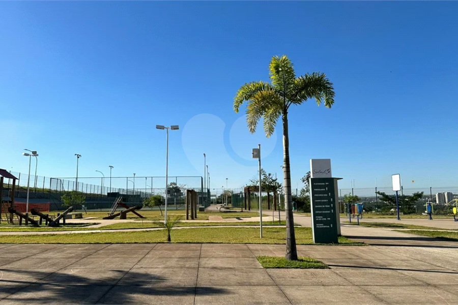 Terreno à venda no bairro Ondinhas, Condomínio Soleil em Piracicaba/SP.