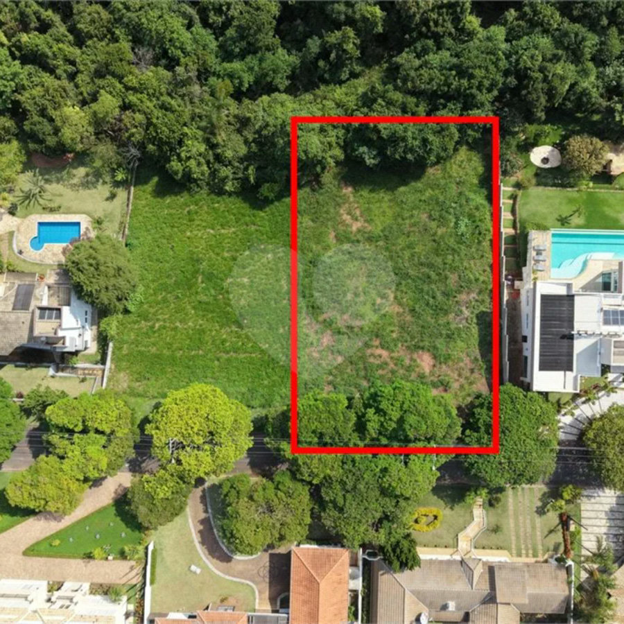Terreno com 1.500 m2 no Condomínio Residencial Jardim Primavera Louveira SP