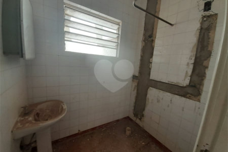 Casa à Venda na Rua Conde do Pinhal - São Carlos/SP