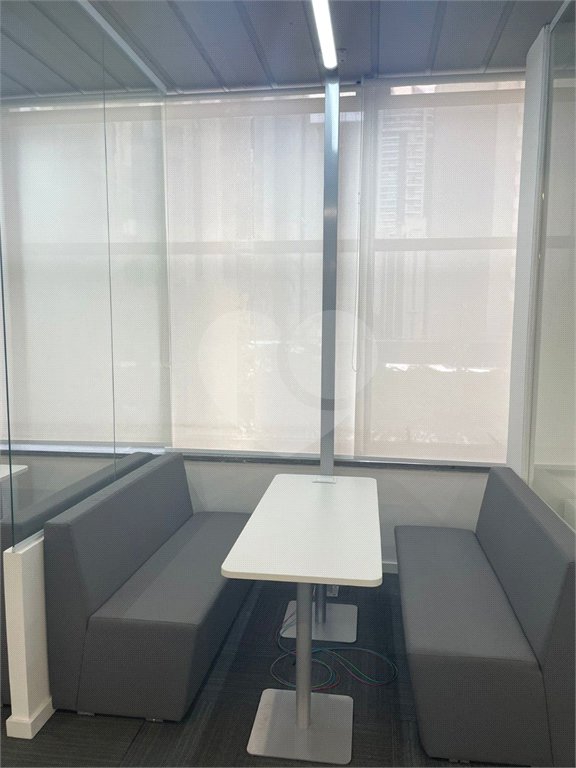 Conjunto comercial para locação no Brooklin 586 m² 10 vagas de garagem