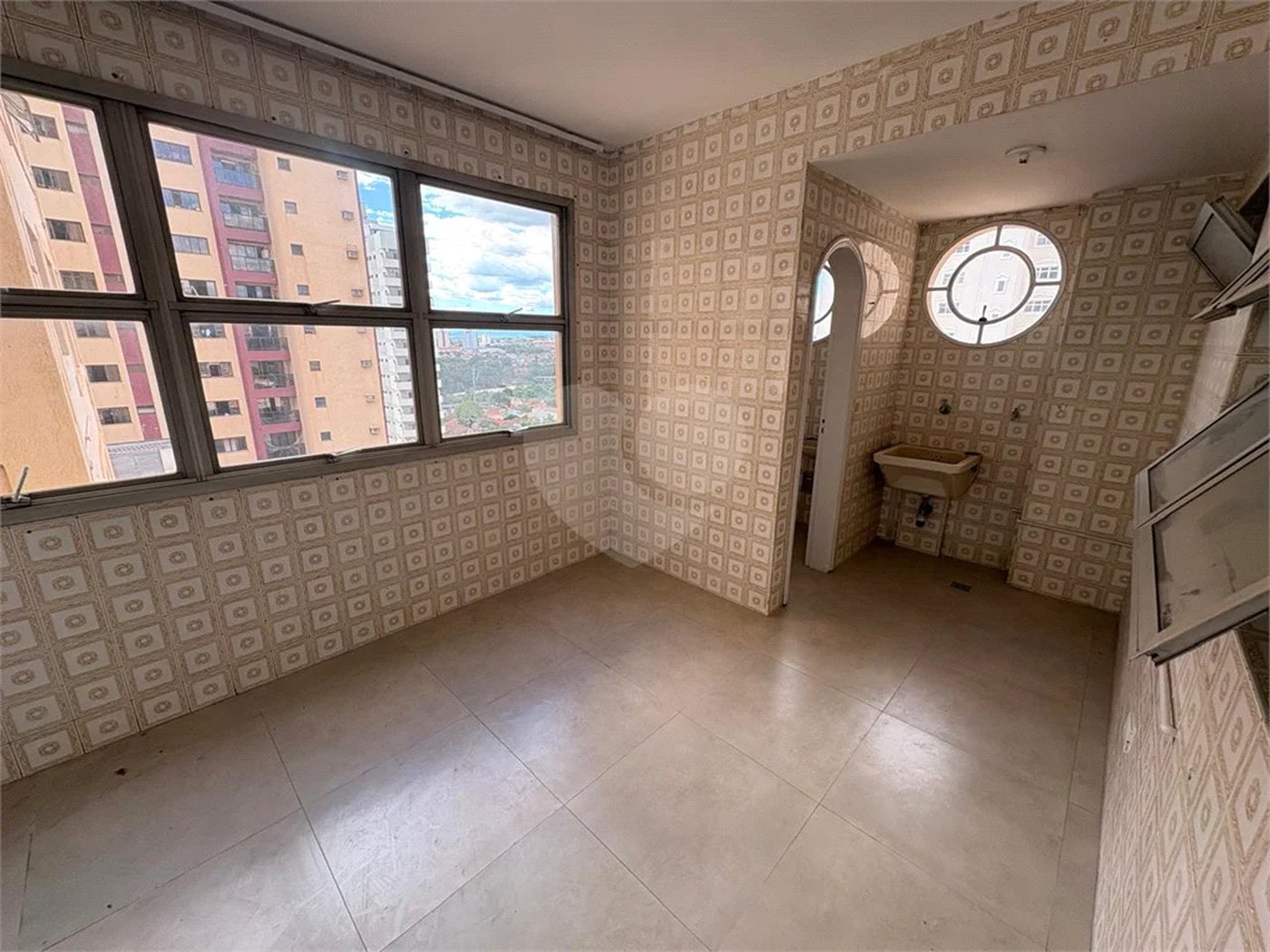 Apartamento à venda com 3 quartos, sendo 1 suíte,  no Centro, Piracicaba, SP