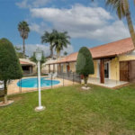 Casa Térrea à venda com 3 quartos, sendo 1 suíte, em Interlagos, São Paulo, SP