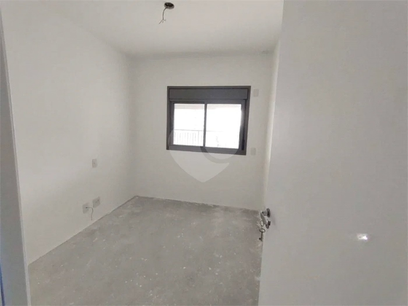 Apartamento novo com 129m² na Mooca com 2 suítes e 2 vagas.