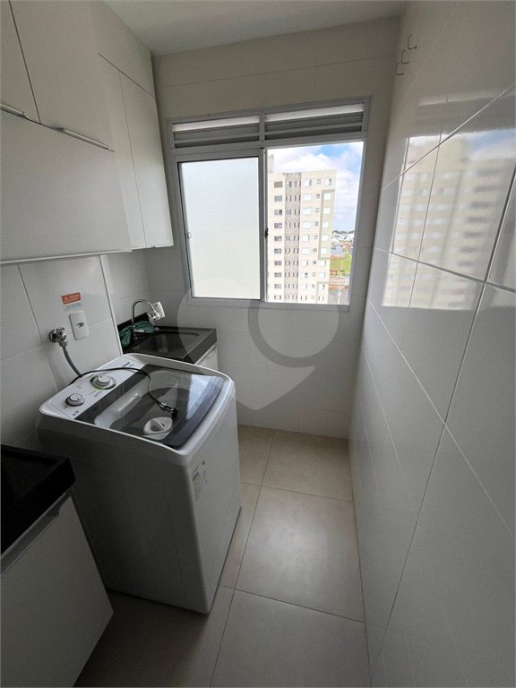 Oportunidade Única no Monte dos Pinheiros – Um lar completo esperando por você